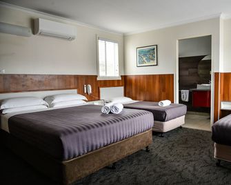 Hobart Tower Motel - Hobart - Bedroom