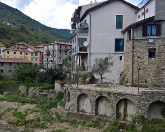 Apartment Medieval Village - Isolabona - Edificio