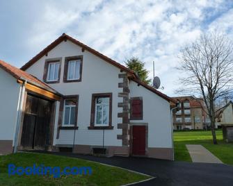 Hotel Notre-Dame de Bonne Fontaine - Metting - Building