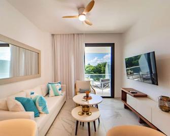 Single Loft Best Pool Views! Cana Rock Star G-205 - Bávaro - Sala de estar