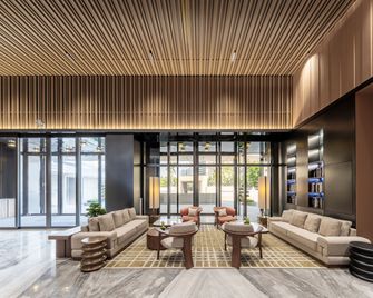 Holiday Inn Express Haikou World Trade Center By IHG - Haikou - Lobby