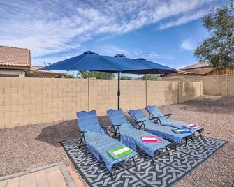 Dreamy El Mirage Oasis 12 Mi to Golf & Hike - El Mirage