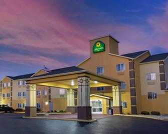 La Quinta Inn by Wyndham Peru Starved Rock State Park - Peru - Edificio