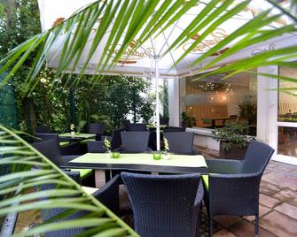 Hotel Arena City - לייפציג - פטיו