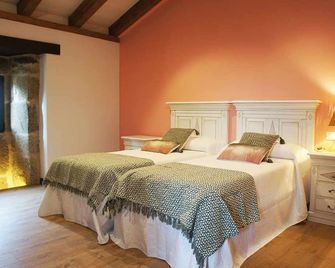 O Yunque Casa Ferrador Ribeira Sacra - Sober - Habitación