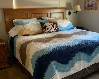Casita only 3 blocks from downtown- Very clean! - Wickenburg - Ložnice