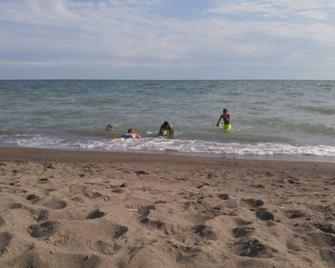 Beautiful cottage in Erieau - close to the beach - Blenheim - Beach