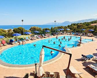 Parco Blu - Dorgali - Pool