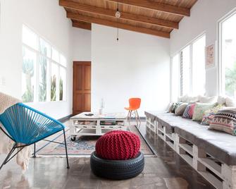 Capital Hostel de Ciudad - סן חוזה - סלון