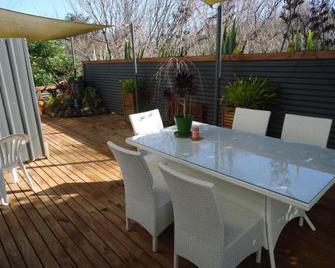 Astonleigh Villa Bed and Breakfast - Te Awamutu - Innenhof