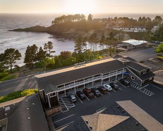 Travelodge by Wyndham Depoe Bay - Depoe Bay - Building
