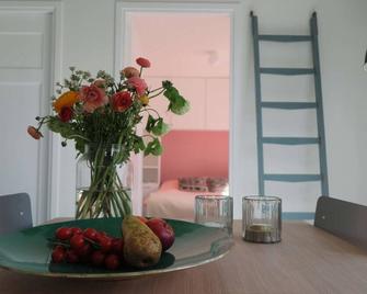 Pleasant House Directly Behind the Dunes of the Netherlands' Largest Southern Beach - Koudekerke - Eetruimte