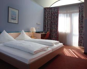 Hotel am Schlosspark - Ismaning - Slaapkamer