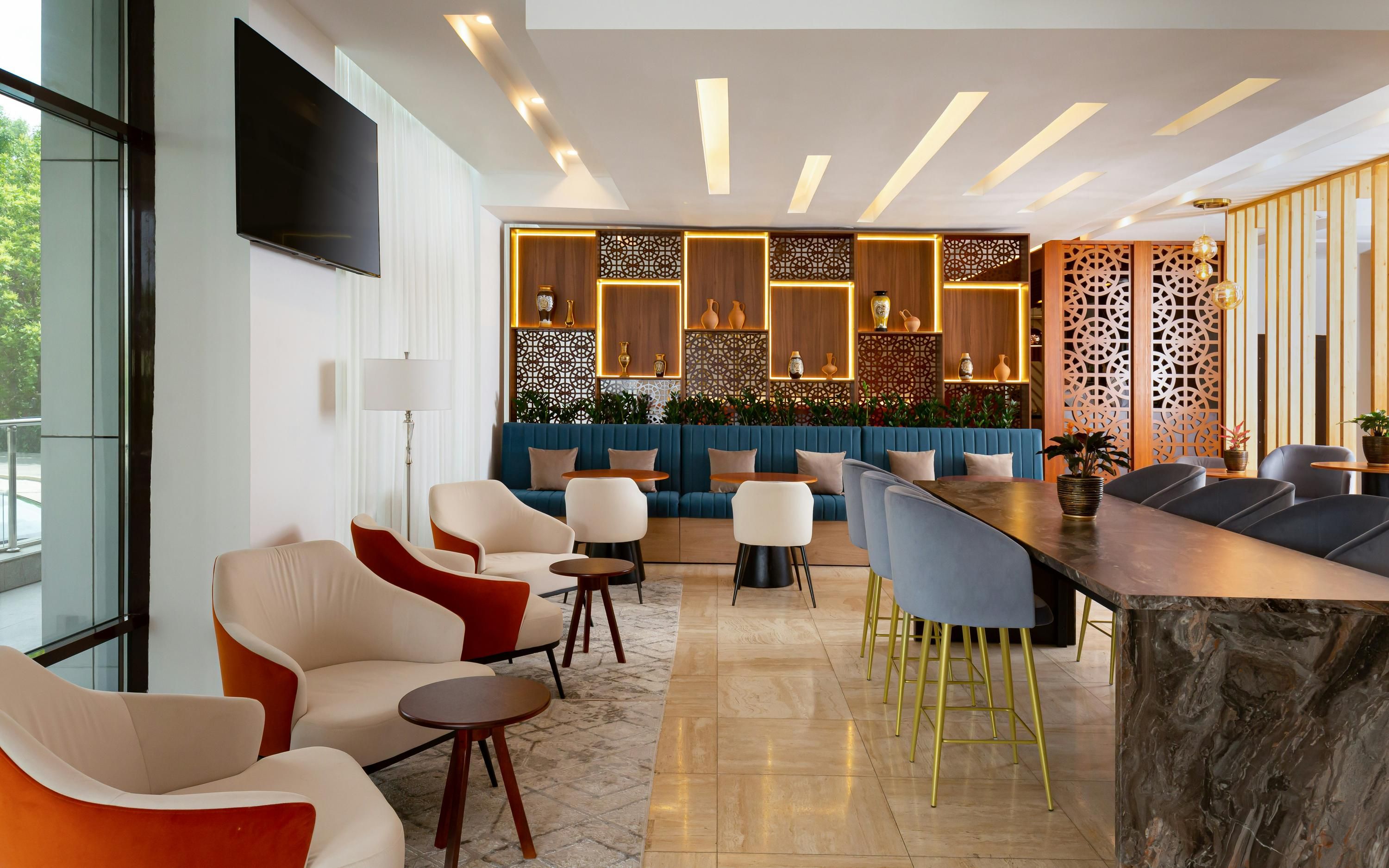 DoubleTree by Hilton Shymkent - Šymkent - Area lounge