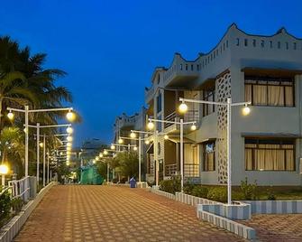 Anutri Beach Resort - Mandarmani - Gebäude
