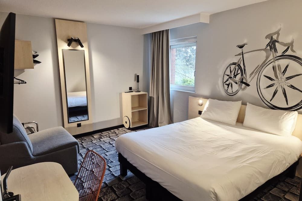 ibis Styles Lille Villeneuve d'Ascq thumbnail 3