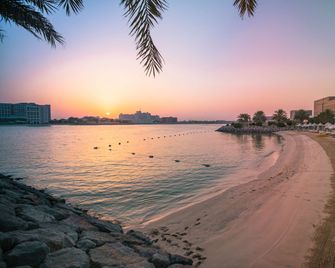 Traders Hotel, Abu Dhabi - Abu Dabi - Playa
