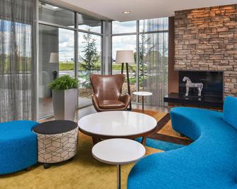 Fairfield Inn and Suites by Marriott Warrensburg - Warrensburg - Lounge