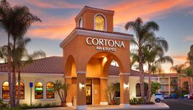 Cortona Inn & Suites Anaheim Resort - Anaheim - Bygning