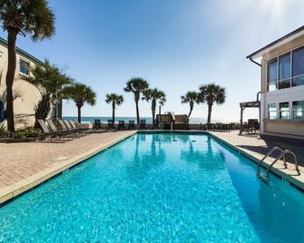 Steps From Beach Sleeps 4 Beautiful Views - Pawleys Island - Pool