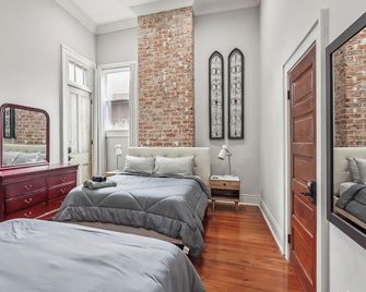 Upscale and Historic, 2 blocks to Streetcar, 4 to French Quarter, 6 to Frenchmen - Nova Orleans - Habitació