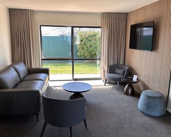 The Lakes Motel - Twizel - Wohnzimmer