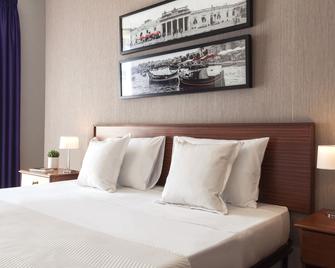 Sliema Hotel By St Hotels - Sliema - Bedroom