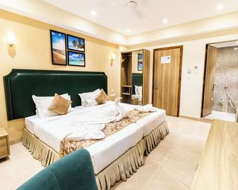 Hotel Flora - Malé - Bedroom