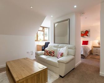 漢堡度假屋別墅和豪華開放式客房 - 南安普敦 - 客廳