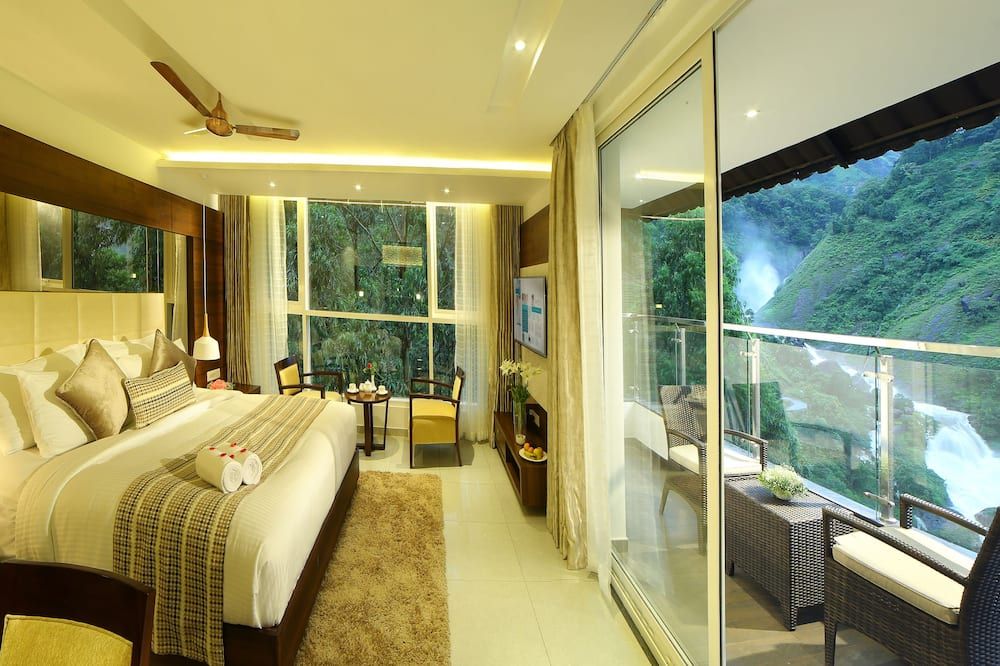 Blanket Hotel and Spa