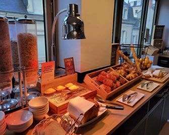 ibis Châteauroux - Шатору - Їдальня