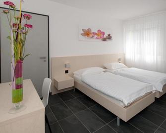 Hotel Morobbia - Bellinzona - Schlafzimmer