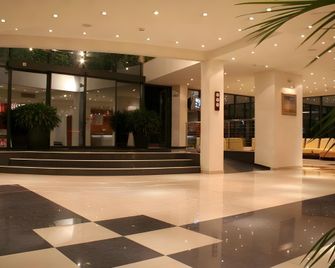 Triada Hotel - Sofia - Lobby