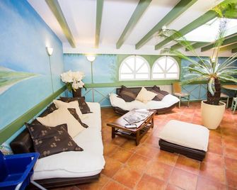 Hôtel du Port - Villeneuve VD - Wohnzimmer