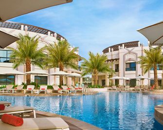 Al Ain Rotana - Al Ain - Pool