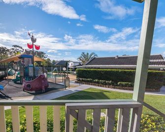 Tasman Holiday Parks - Jervis Bay - Jervis Bay Village - Balcony
