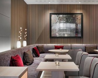 AC Hotels by Marriott Bologna - Bologna - Lounge