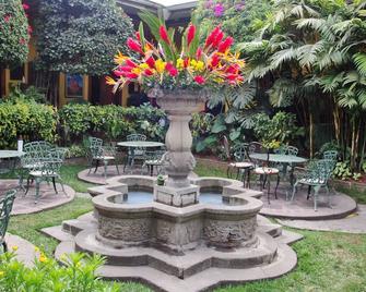 هوتل كازا أنتيجوا - أنتيغوا غواتيمالا - شرفة مرصوفة