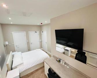 Gaolgate Suites - Stafford - Schlafzimmer