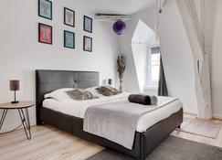 Beautiful private apartment - Bourges - Bedroom