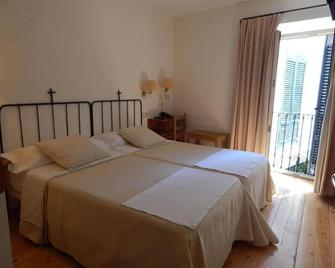 Hotel de La Font - Peralada - Camera da letto