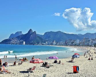 Rio Spot Homes Leblon D026 - Rio de Janeiro - Strand