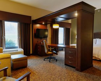 Hampton Inn Geneseo - Geneseo - Sala de estar