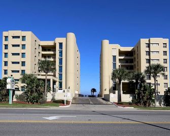 Two Bedroom Condo, Ormond Beach, Fl 3833908 - Ormond Beach - Bygning