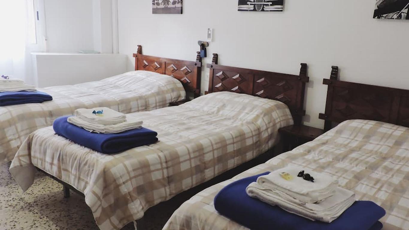 Hostal Monreal