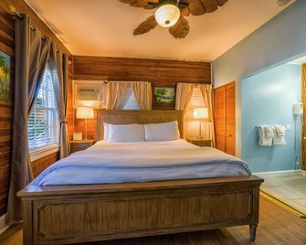 Seascape Tropical Inn - קי ווסט - חדר שינה