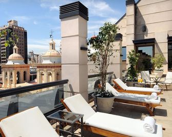 Windsor Hotel And Tower - Cordoba - Balkong