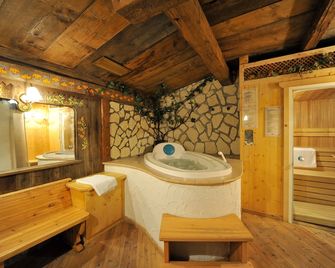 Hotel Cristallo - Vigo di Fassa - Spa
