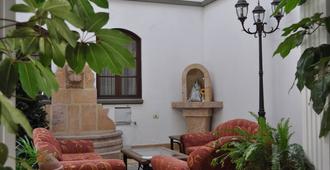 Hostal Patrimonio - Sucre - Sucre - Hall d’entrée