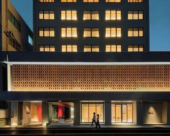 Hotel Nansui - Kochi - Building